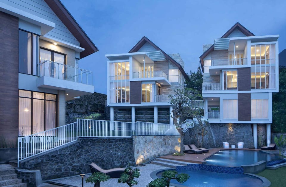 Activities, Swimming pool, Swimming pool, Entertainment