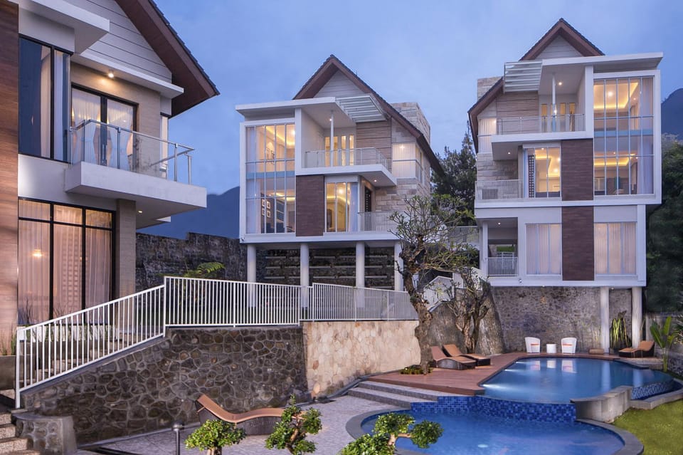 Garden, Swimming pool