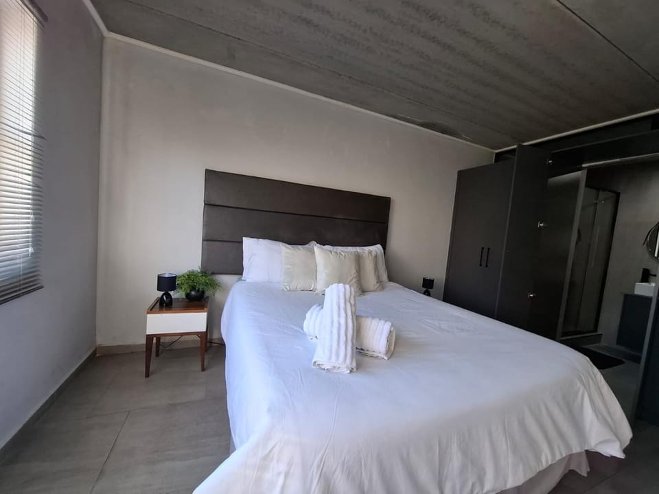 Blaauwberg Cove Apartment in Cape Town