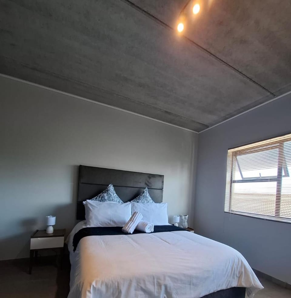 Blaauwberg Cove Apartment in Cape Town