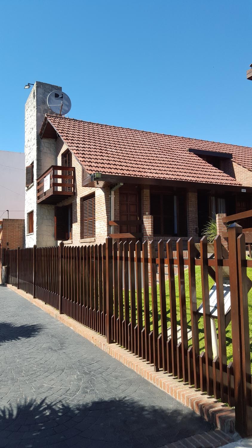 Facade/entrance, Off site, Lobby or reception