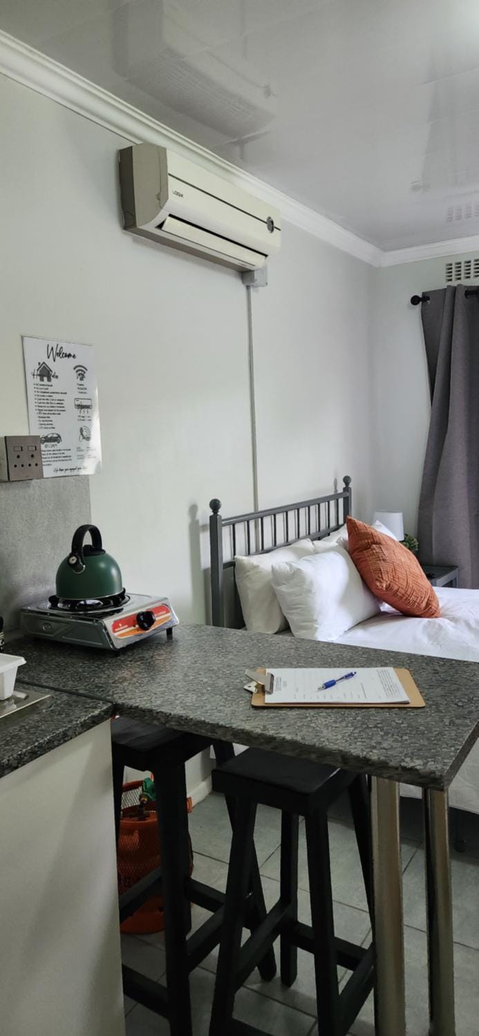 HartebeesDen 2 Apartment in Western Cape