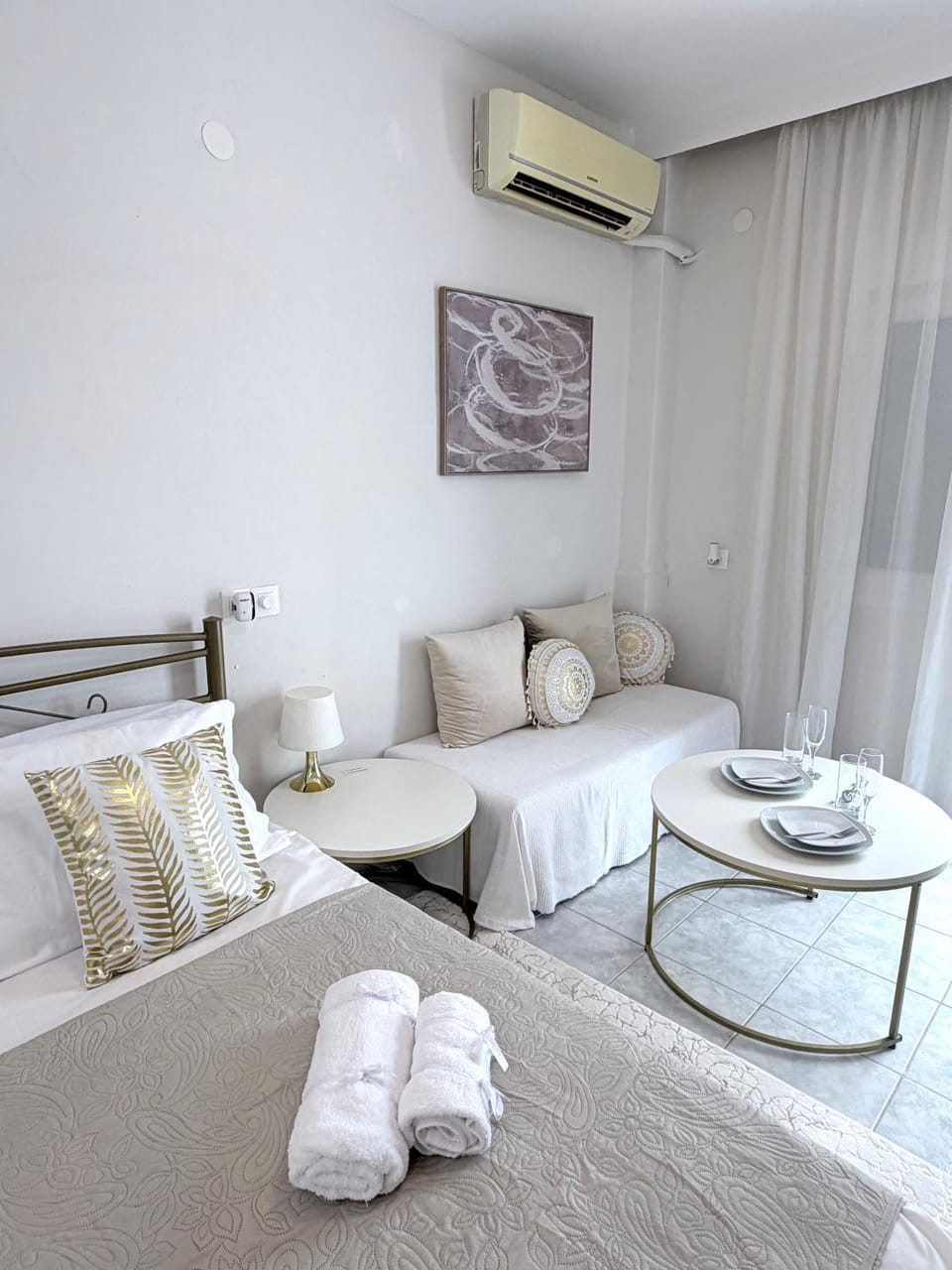 Snezanas Seaside Haven Apartment in Thessaloniki