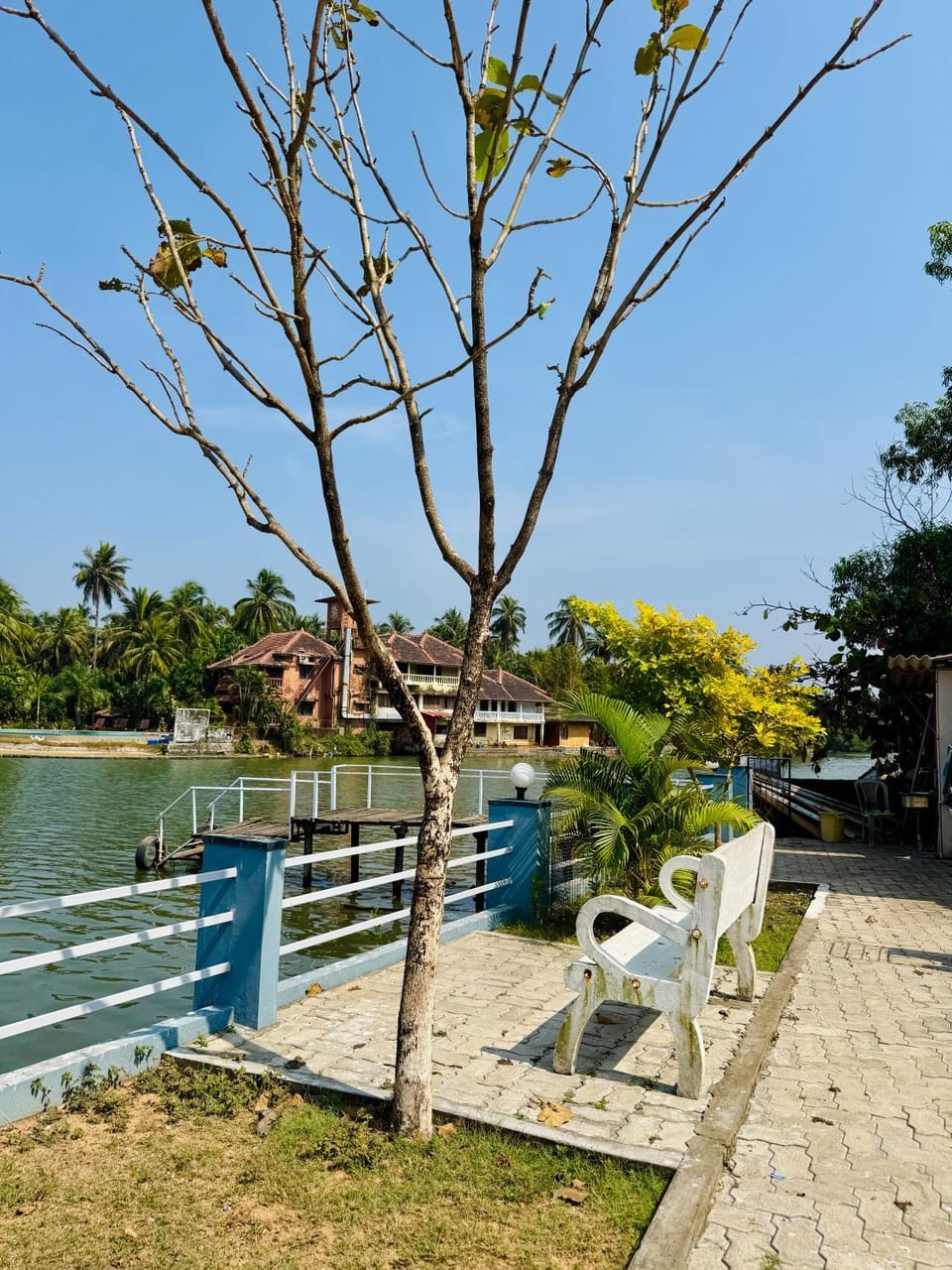 The Glass water stay Vacation rental in Karnataka
