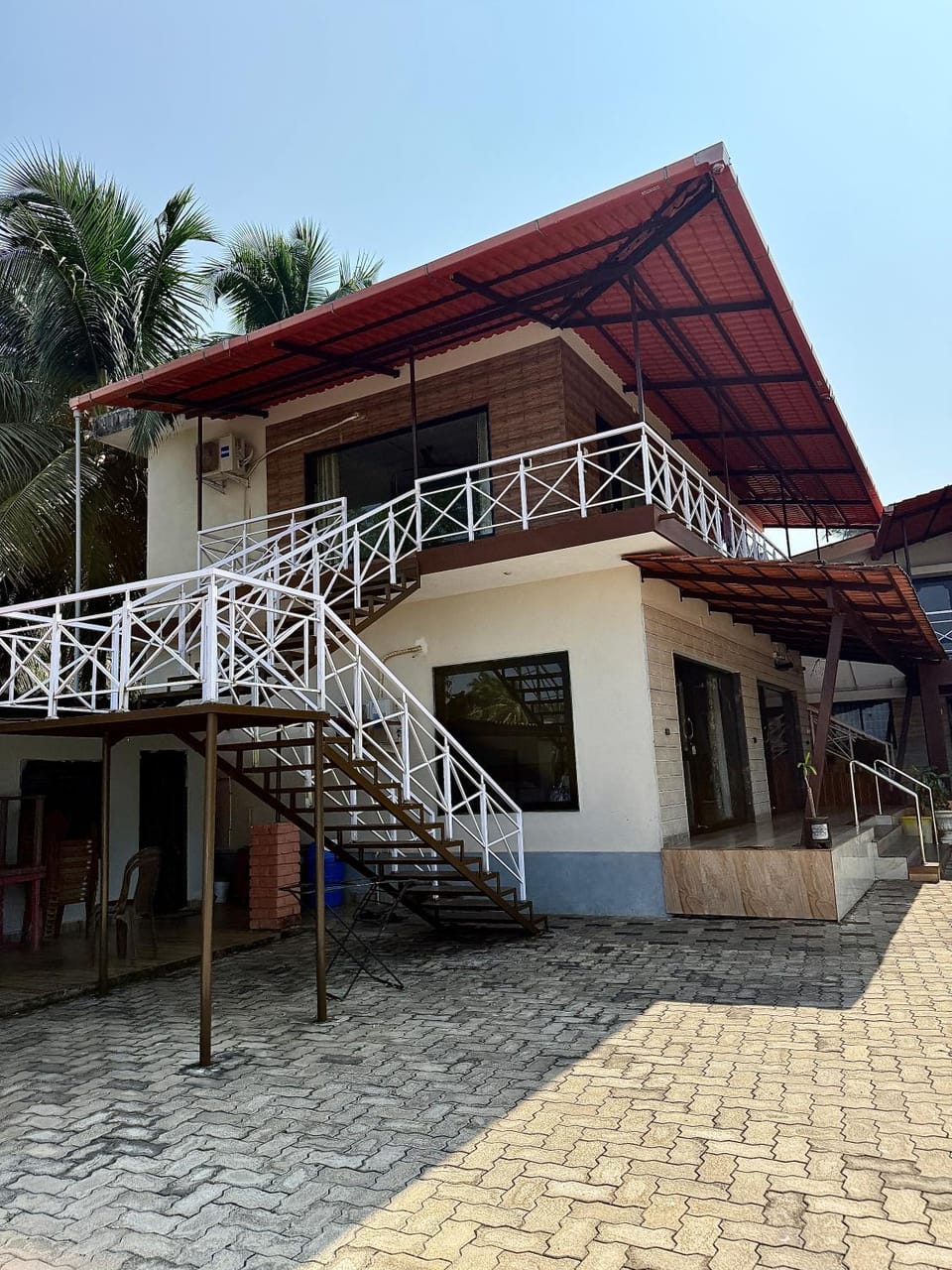 The Glass water stay Vacation rental in Karnataka