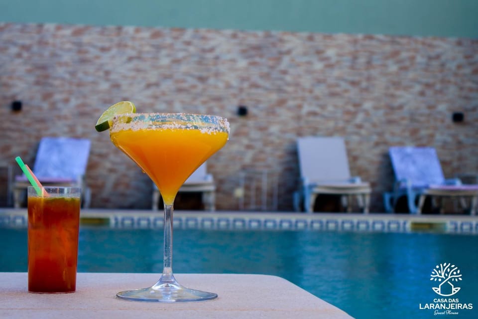 Swimming pool, Swimming pool, Drinks, sunbed