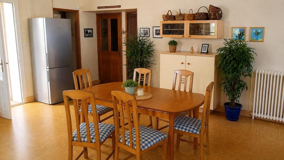 la Maison d'Alice House in Bourgogne-Franche-Comté