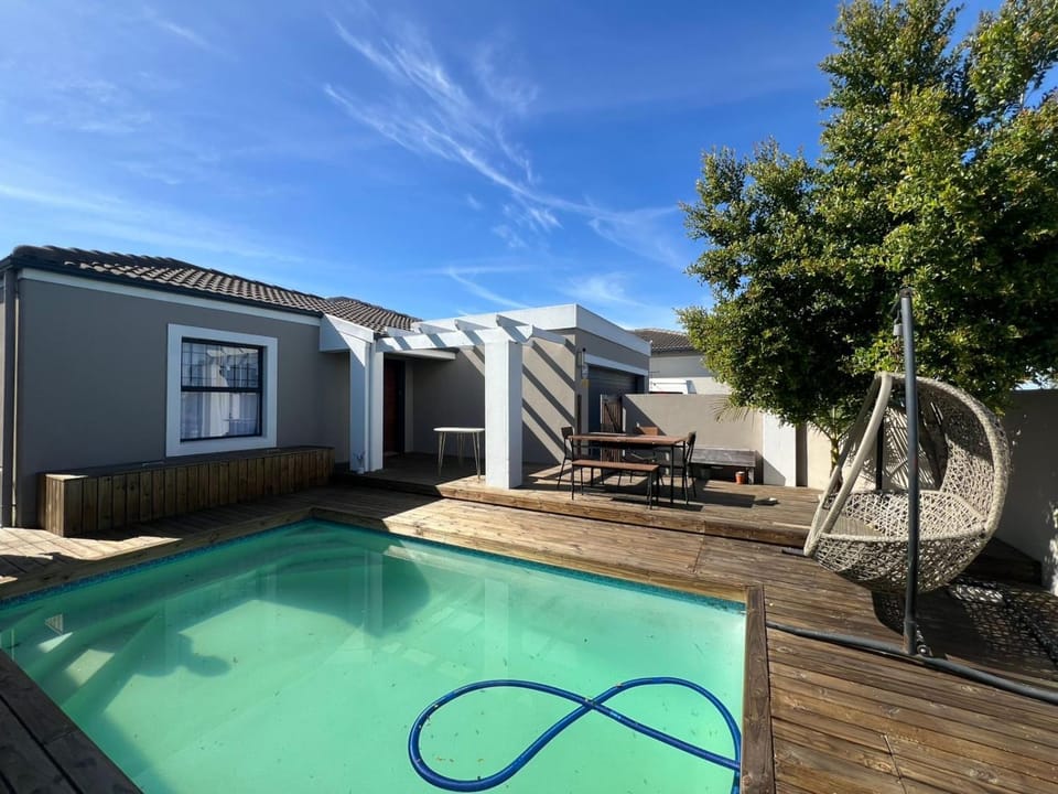 The Cozy Luxury Haven House in Cape Town