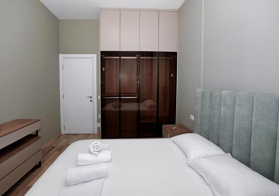 Bed, Photo of the whole room, Bedroom, towels, wardrobe