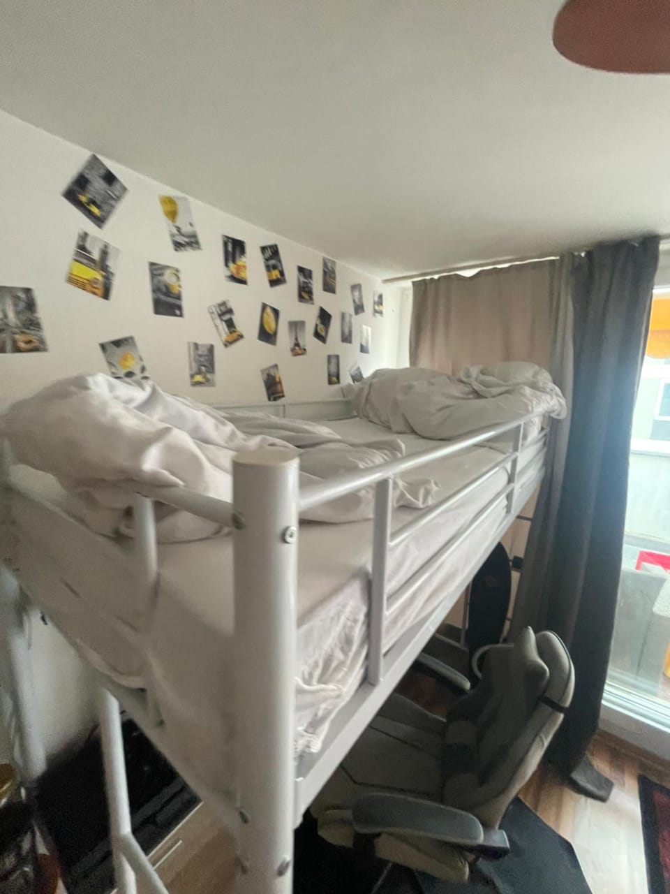 Bed, bunk bed