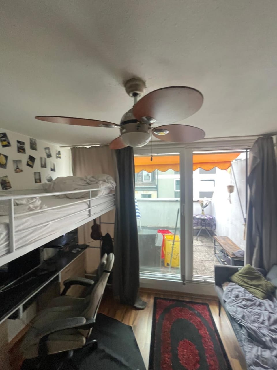 Photo of the whole room