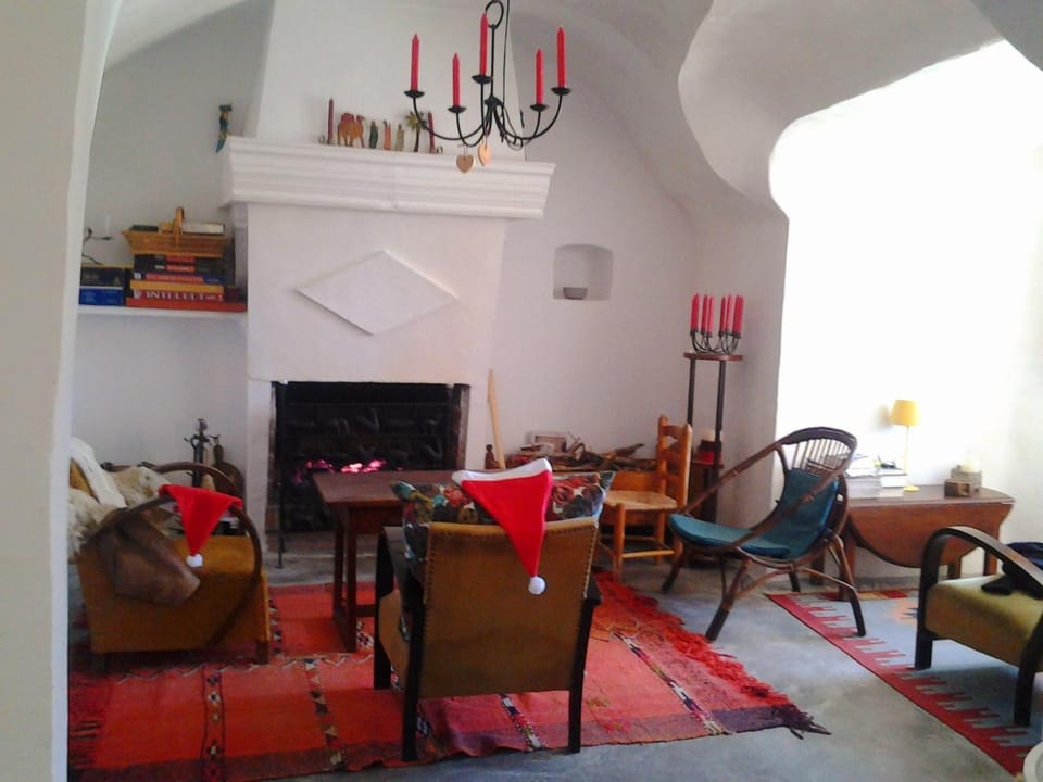 Property building, Living room