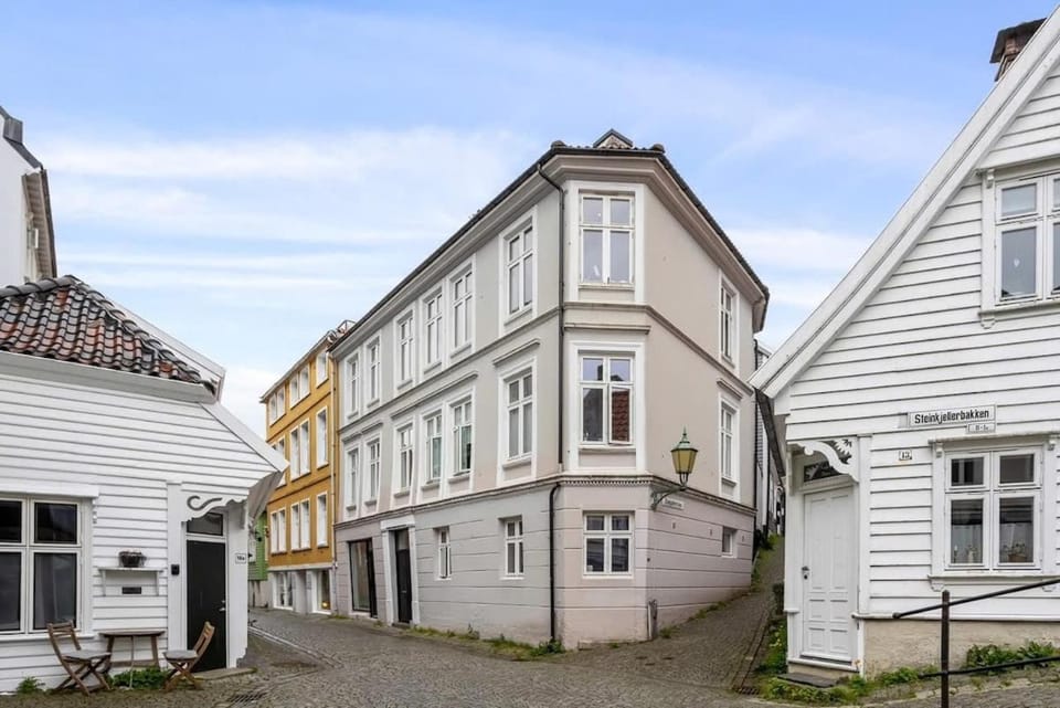Bo midt i Bergen, nær Bryggen & Fløibanen Apartment in Bergen