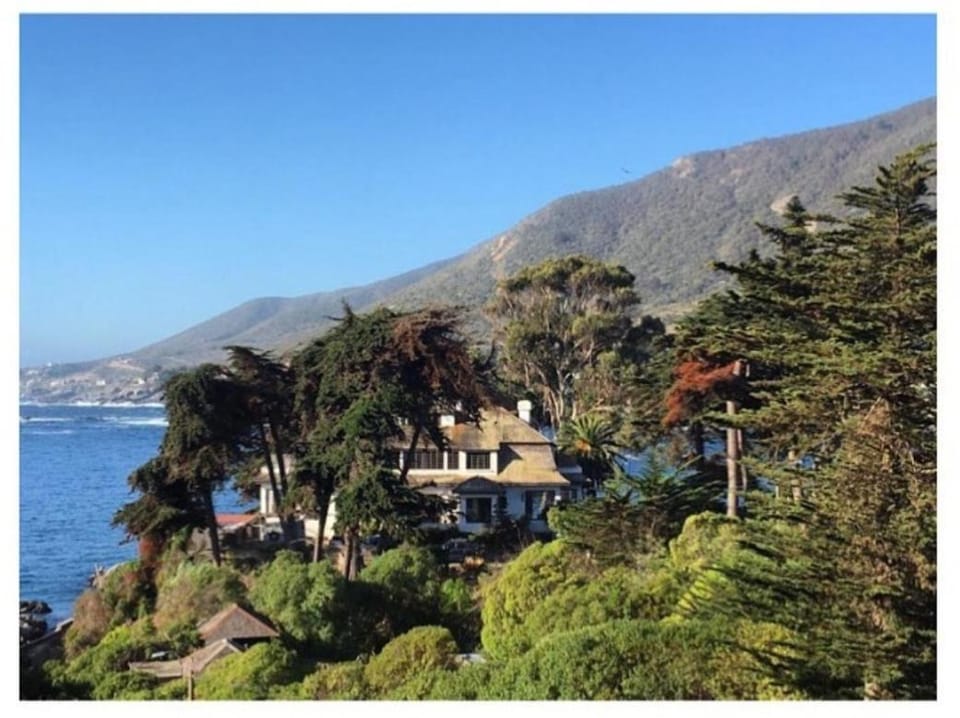 Neighbourhood, Natural landscape, Bird's eye view, Hiking