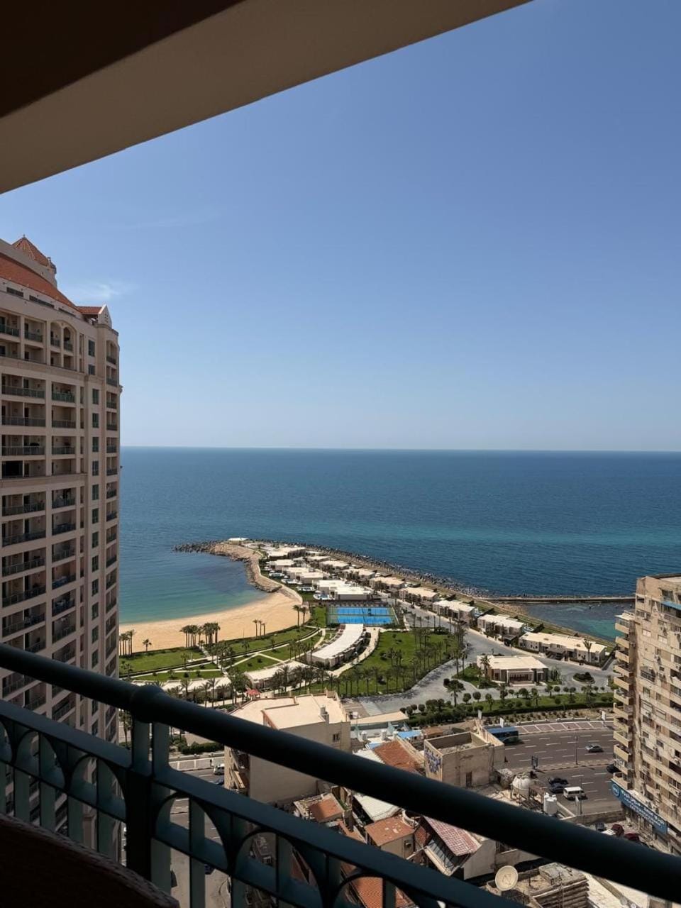 Luxury Sea View Apartment in San Stefano Apartment in Alexandria