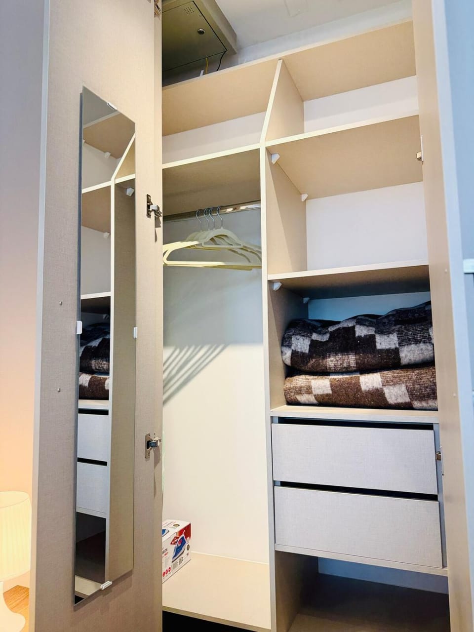 Bedroom, wardrobe