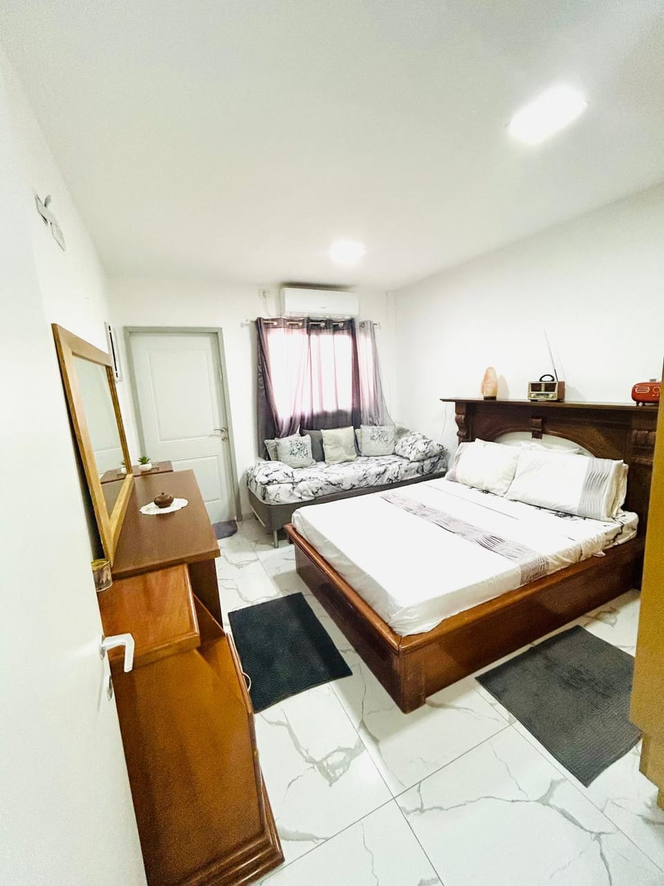 Cozy apartment with peaceful outdoor area Apartment in Haifa District