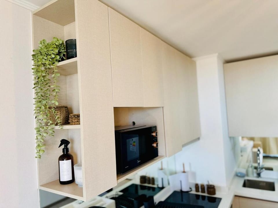 New - Wi-Fi - Confortable - Camino Agrícola Metro Apartment in Santiago