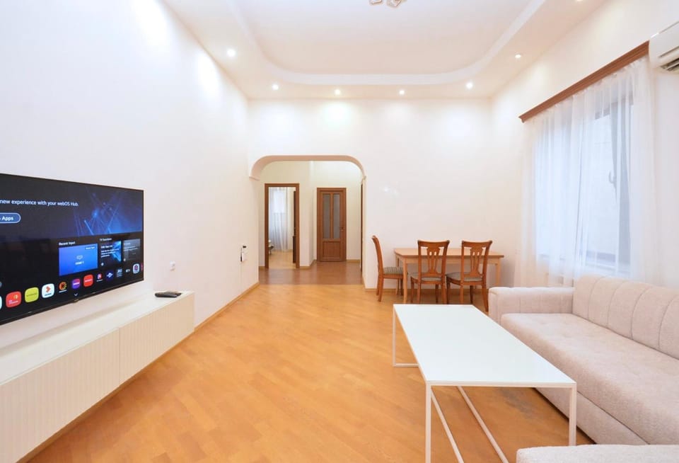 Opera House Apartment in Yerevan