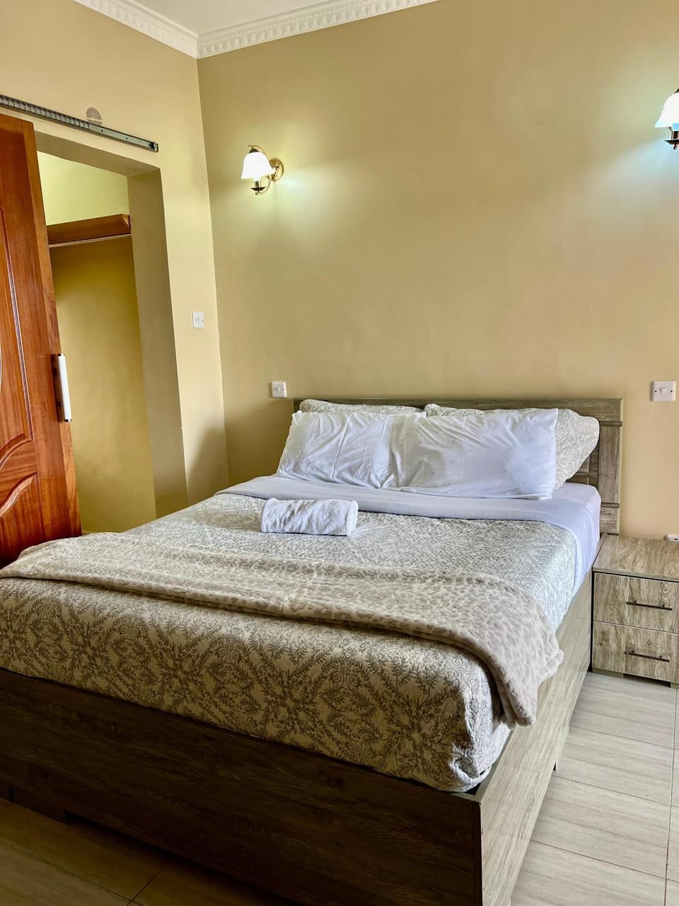 sunset delight holiday homes 3 Villa in Kenya