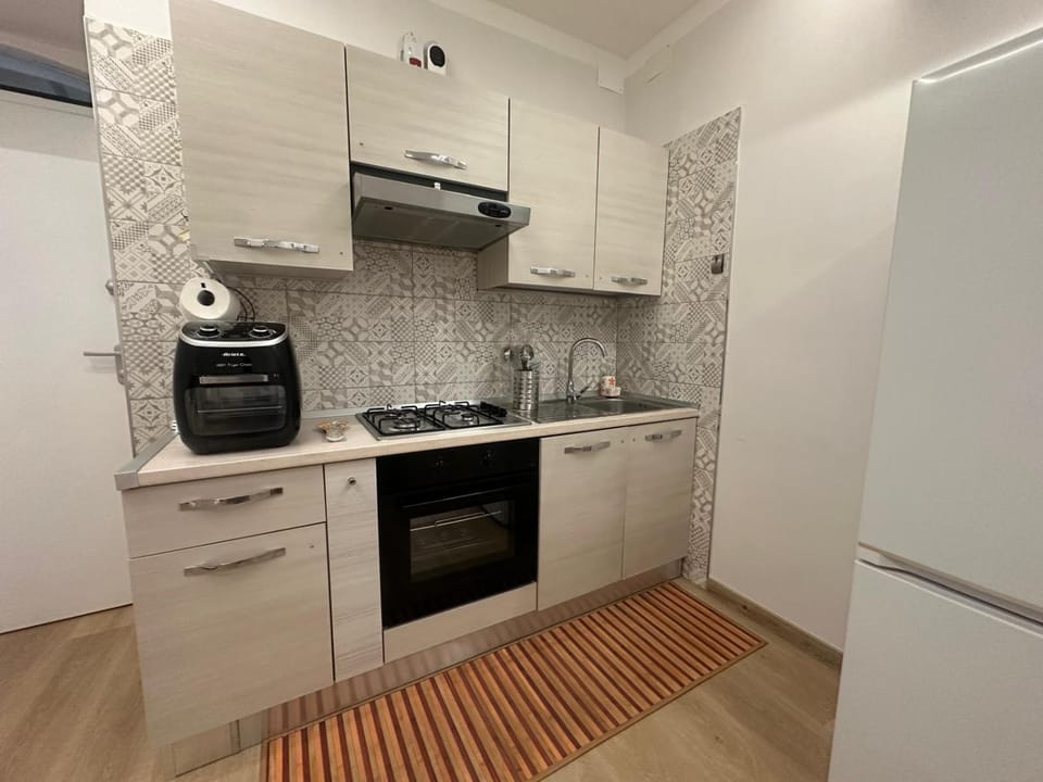 dishwasher, oven, stove