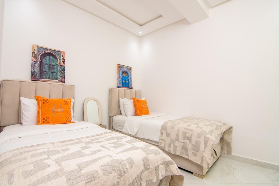 White elegance appartement parking 15min centre Apartment in Tangier