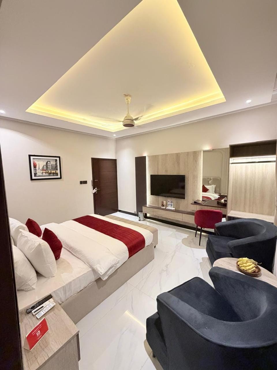 Holiday One Hotel & Suites - Karachi Airport Hotel in Karachi
