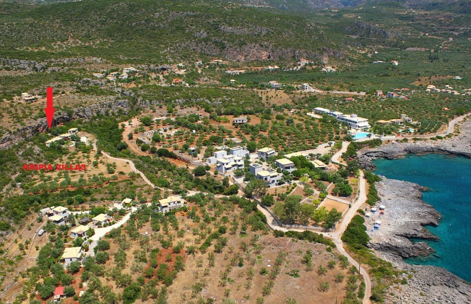 Neighbourhood, Natural landscape, Bird's eye view, Fishing, Snorkeling, Beach, Beach, Hiking