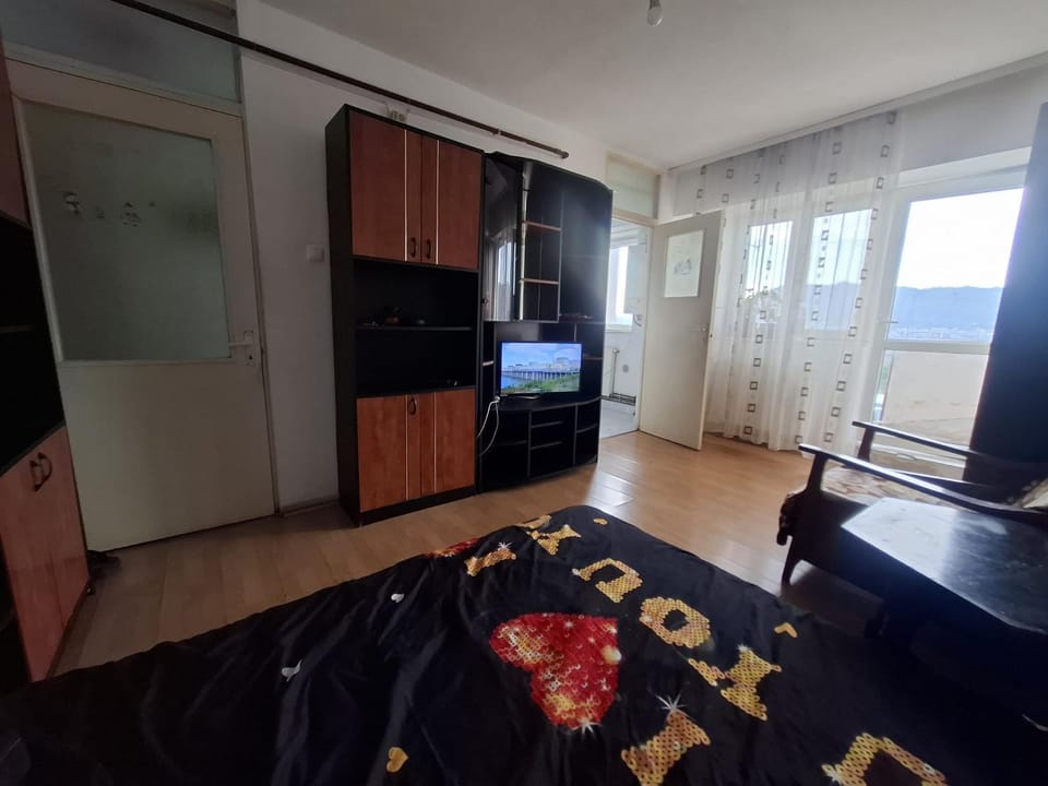 Apartament Economic City View RHBM Apartment in Romania