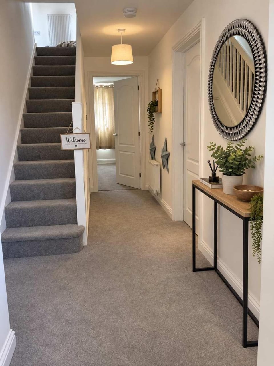 Sittingbourne Cozy Haven 4 bed house & parking House in Sittingbourne