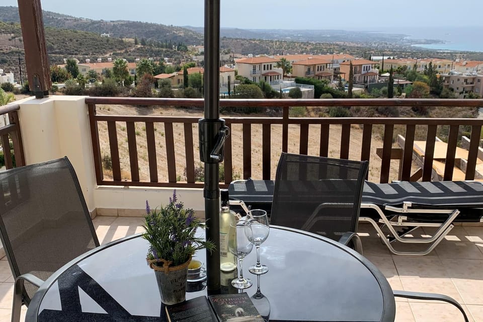 Patio, Day, Natural landscape, View (from property/room), Balcony/Terrace, Seating area, Dining area, Mountain view, Sea view