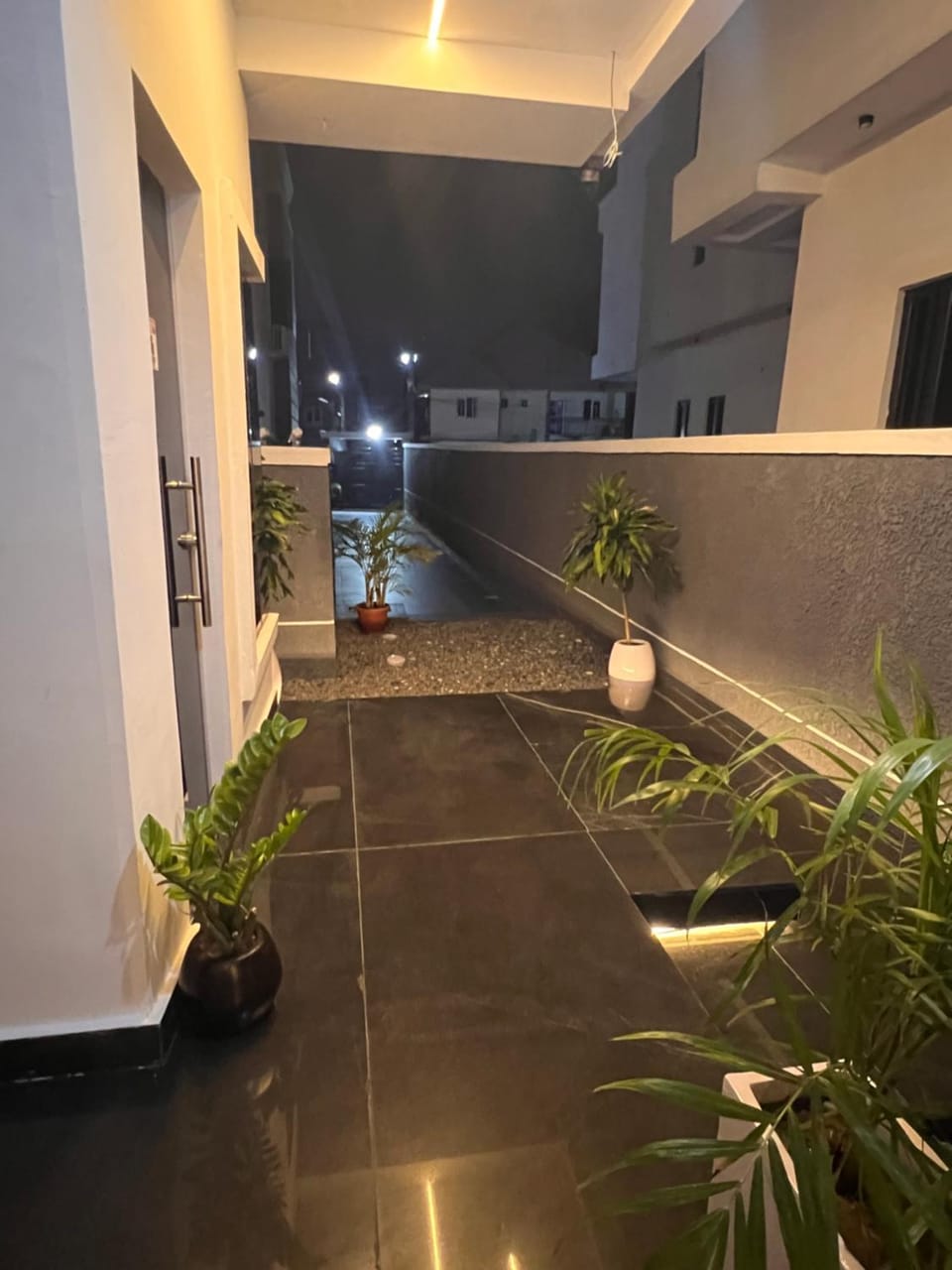 Citrine Apartments Ajah Lekki with gym WiFi Netflix Youtube Apartment in Lagos, Nigeria