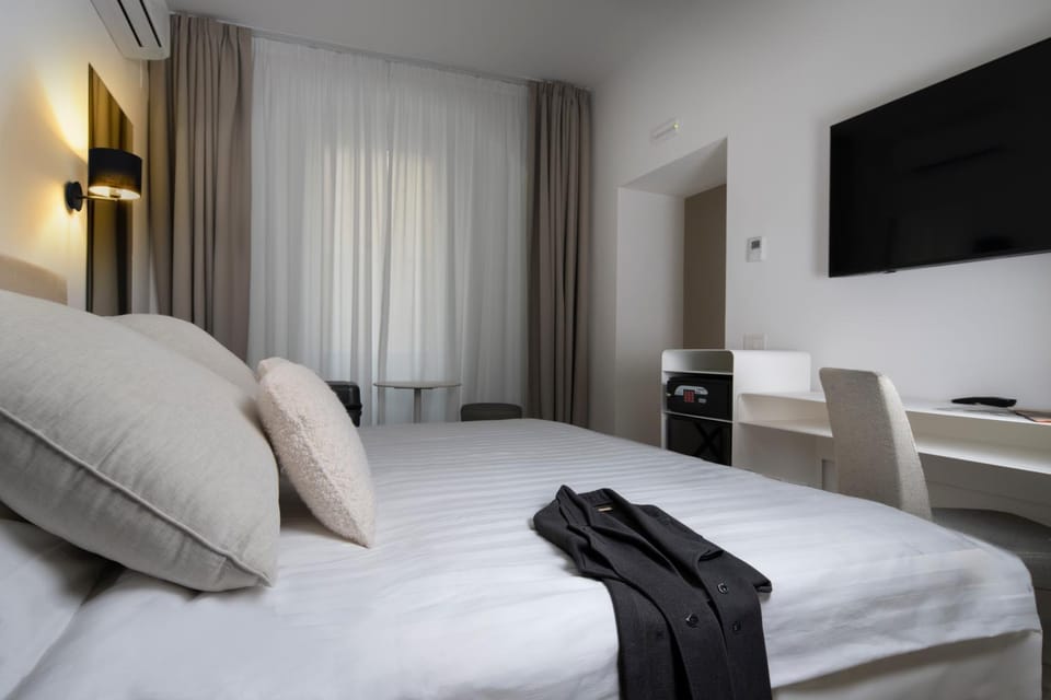 TV and multimedia, Bedroom