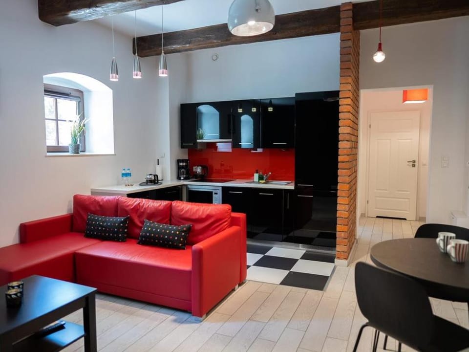 Kitchen or kitchenette, Living room, Seating area