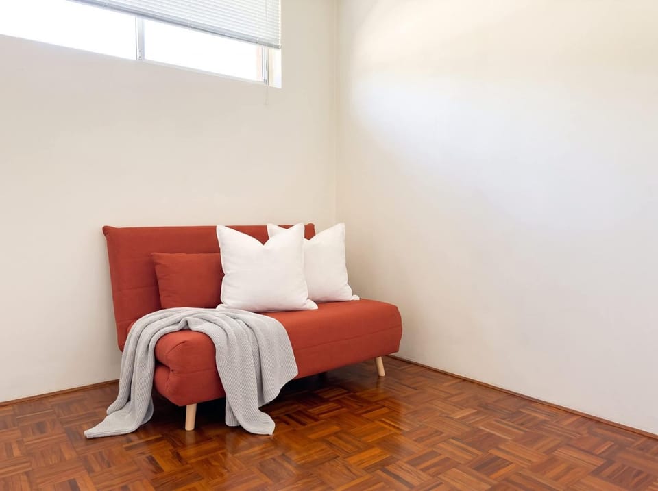 View (from property/room), Living room, Seating area, towels