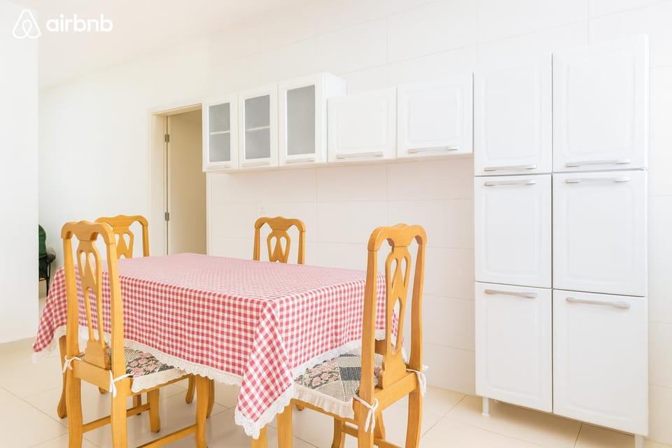 Casa Gigante para até 10 pessoas no centro em Balneário Camboriú em Santa Catarina House in Camboriú