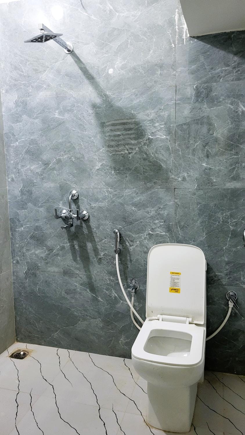 Ashiyana Sun - Chic 2BHK Stay, Jabalpur Apartment in India