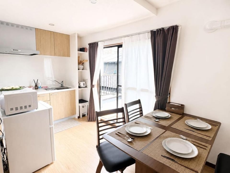 Asahi-house Hirai 302 2DK with a spacious balcony 5 minutes on foot from JR Hirai Station Asakusa, Akihabara, Disney Apartment in Japan