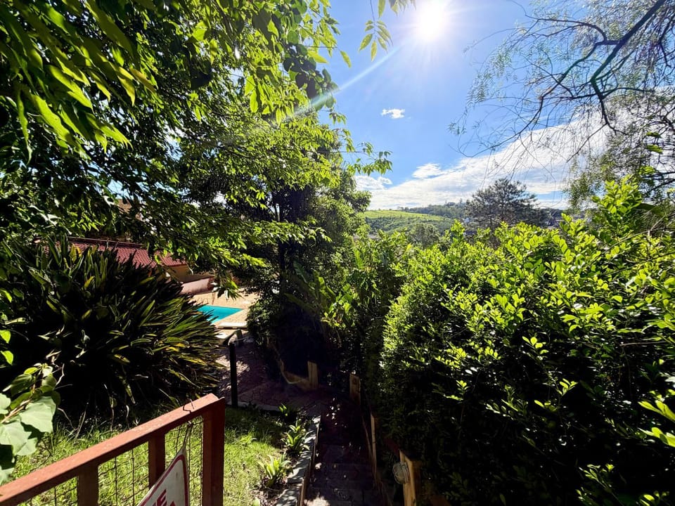 Casa prox Centro AceitaPET, Wifi, Enxoval Incluso House in Serra Negra