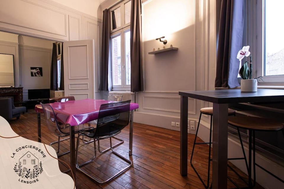 Centre Lens LOhana 4 pers pres Bollaert WiFi Apartment in Lens