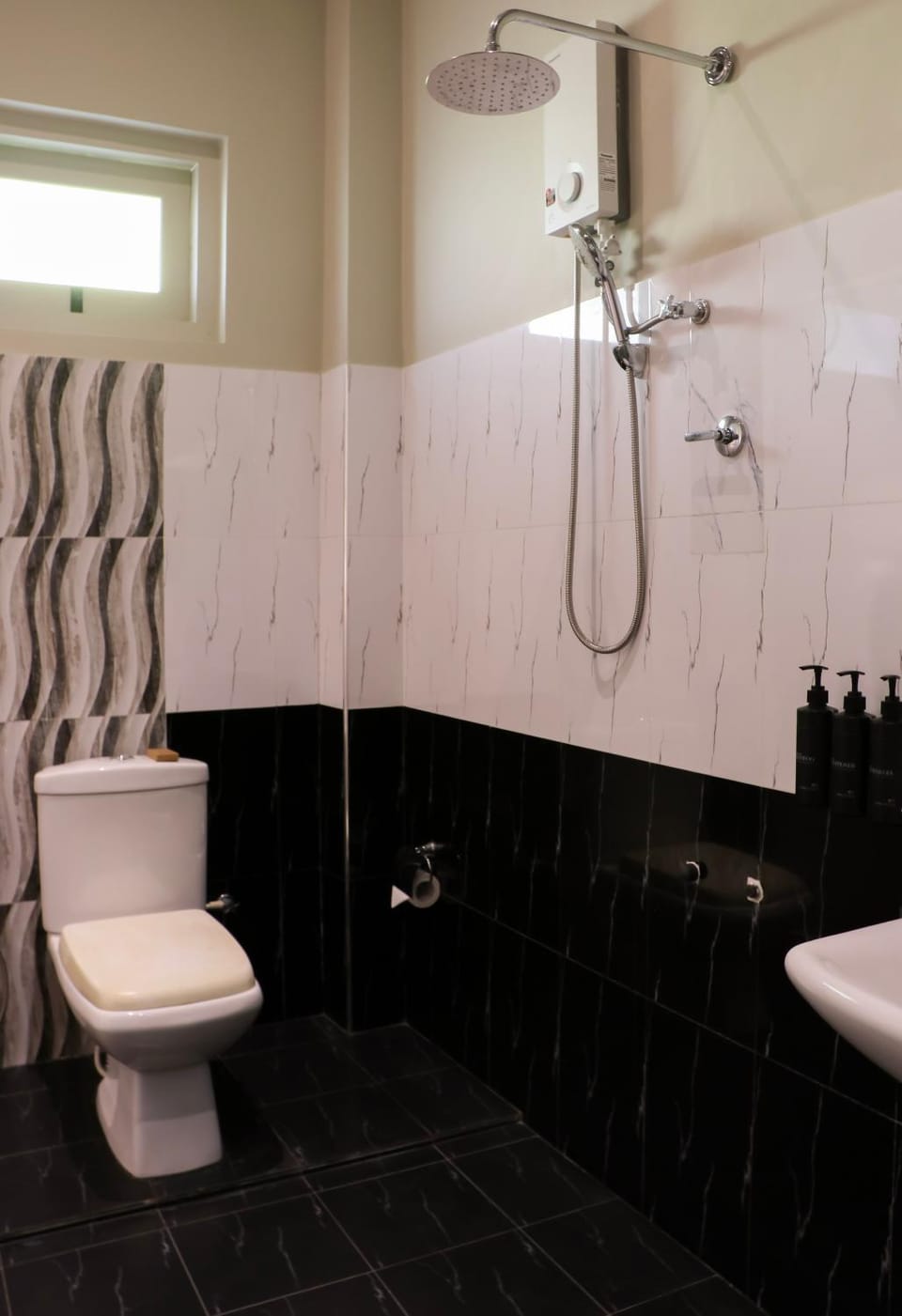 Shower, Toilet, Bathroom, bidet