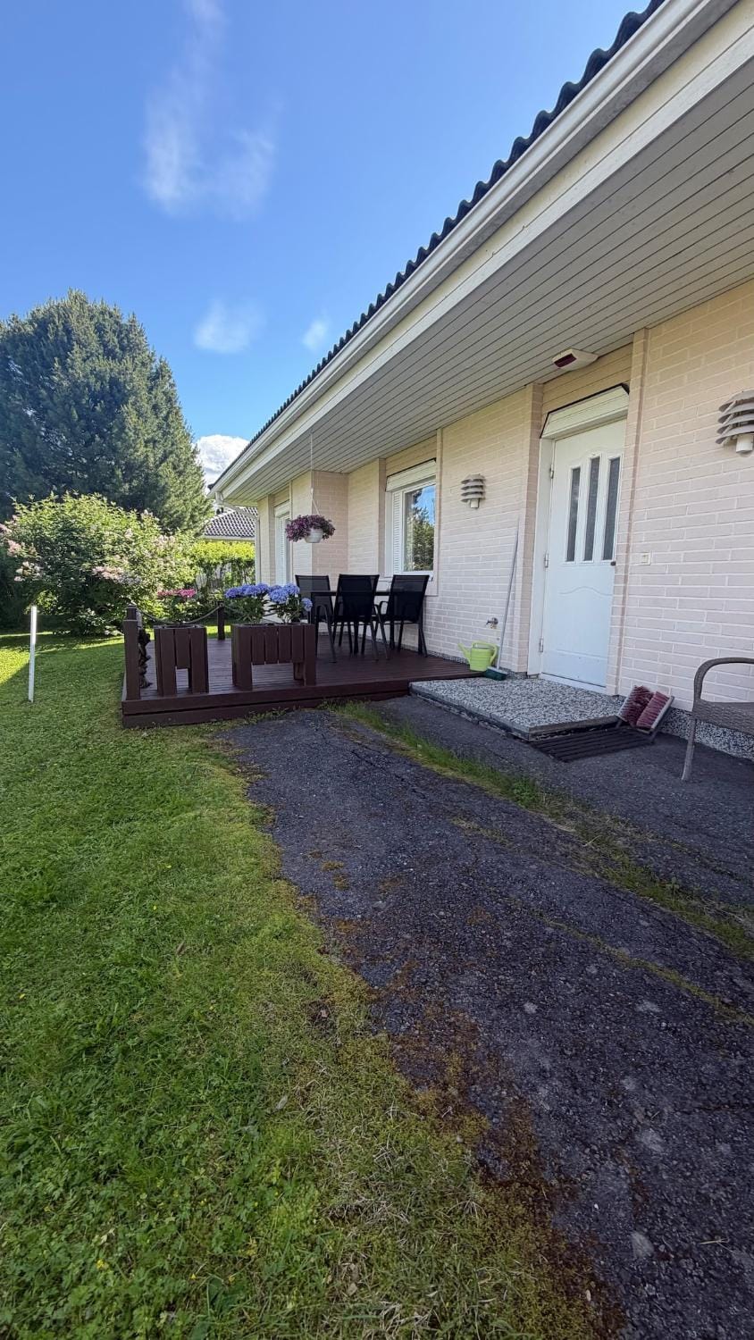 Property building, Patio