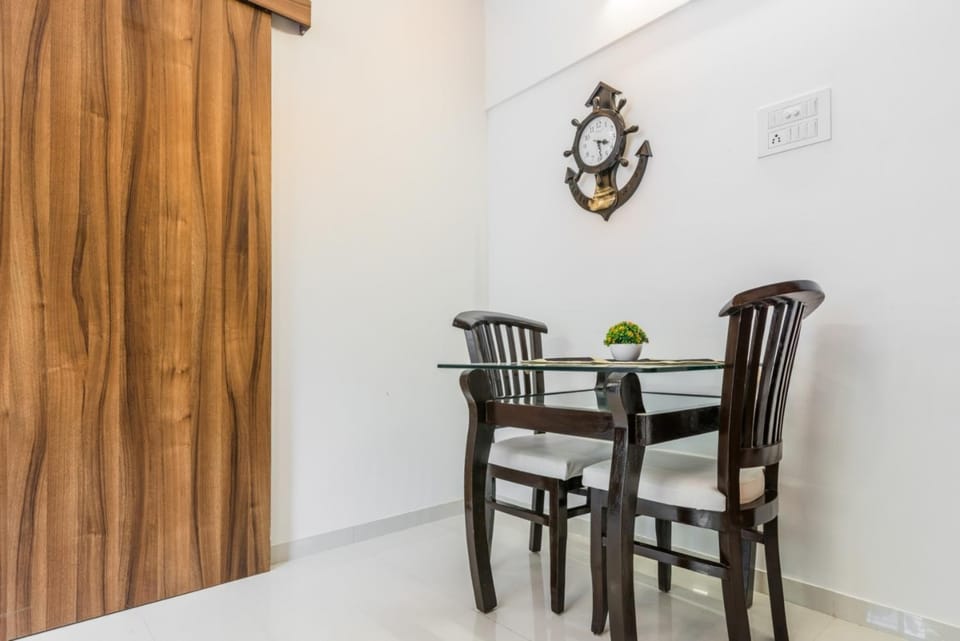 Property building, Dinner