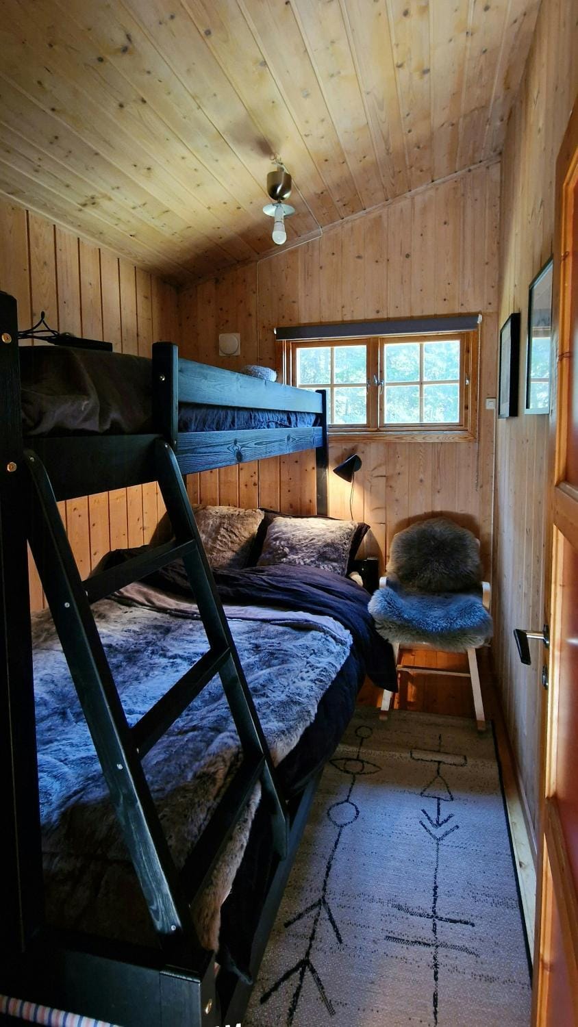 Forest cabin at Branen with fireplace & fire pit Cabin in Viken, Norway