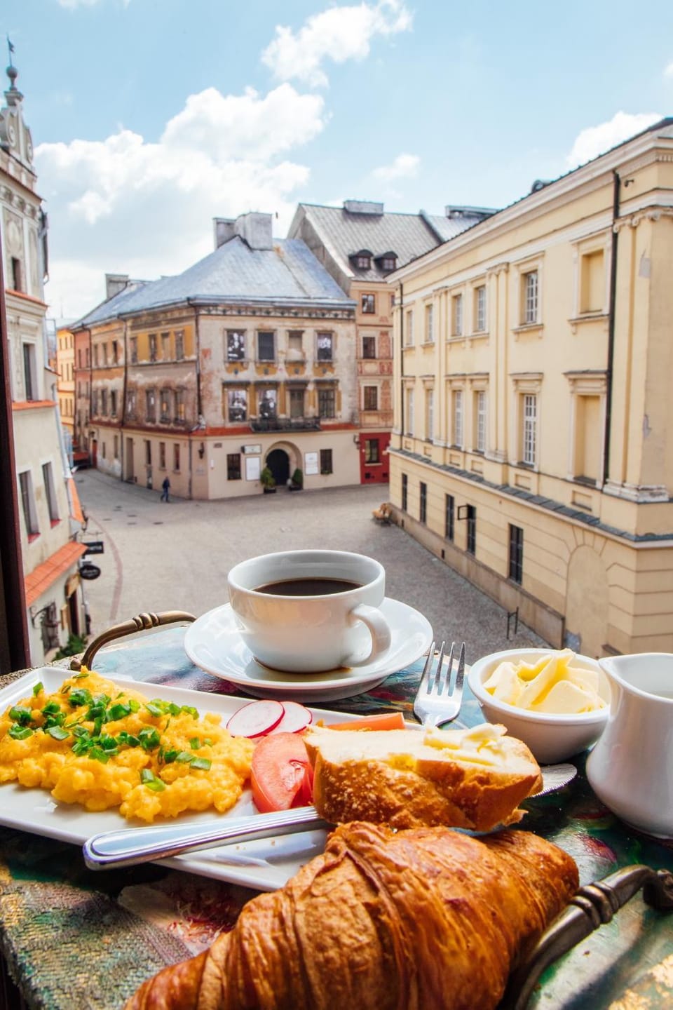 Food and drinks, Breakfast, Continental breakfast, Lunch, Dinner