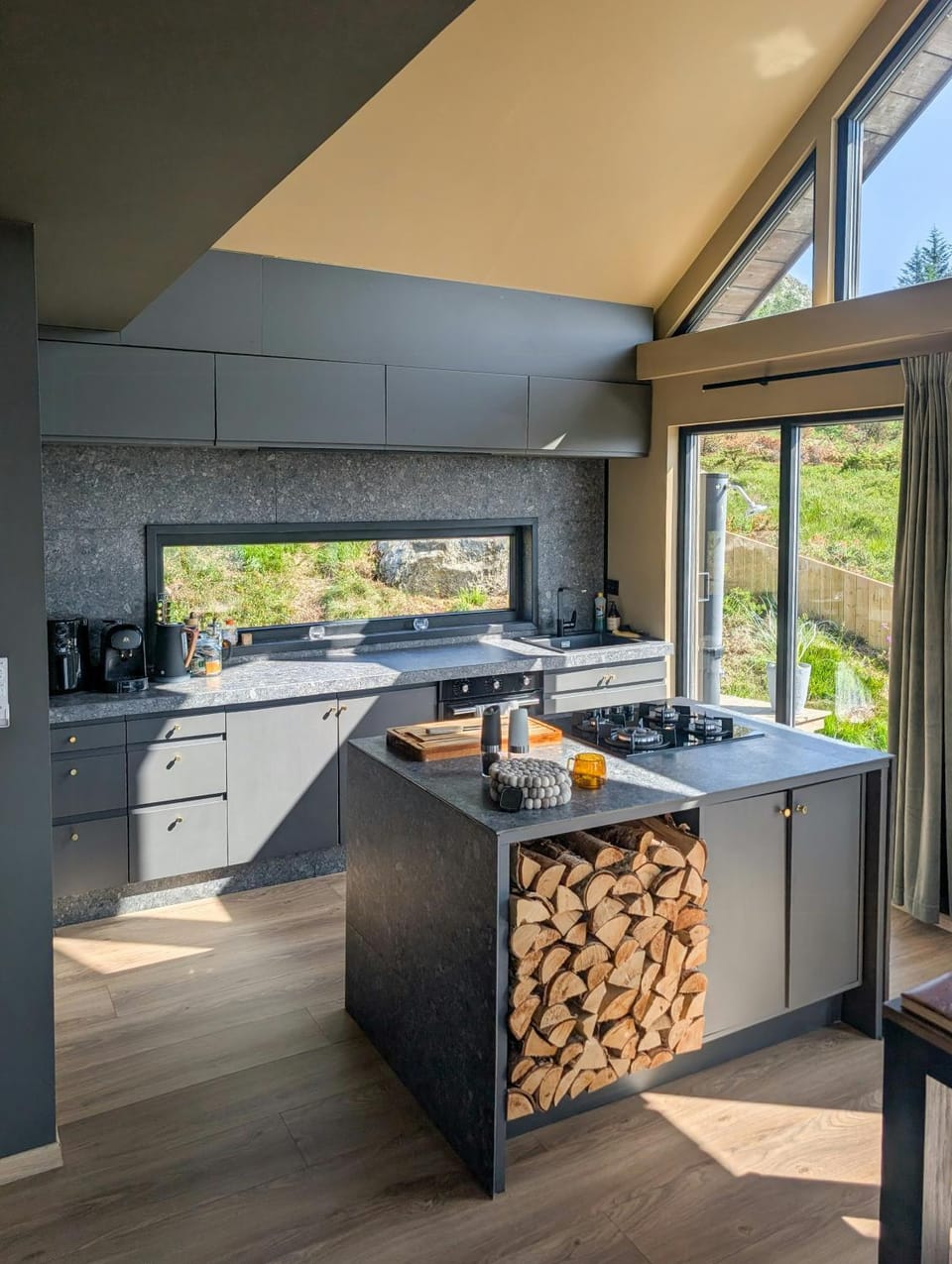 New off-grid cabin near Preikestolen and Stavanger Cabin in Rogaland