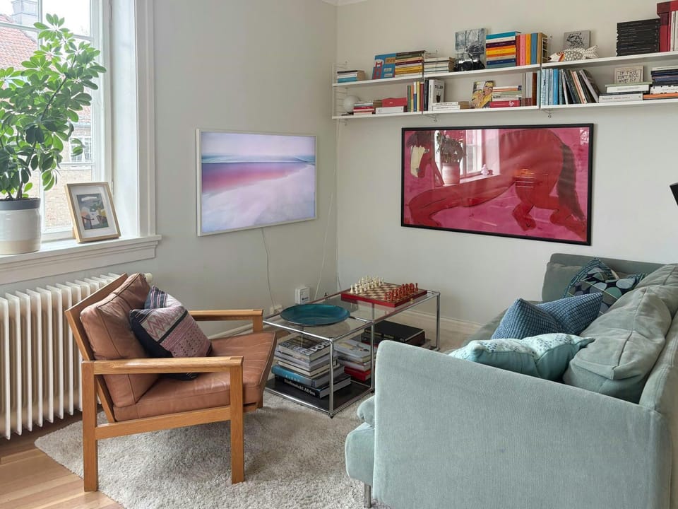 Corner flat in a historic 1920s building Apartment in Oslo