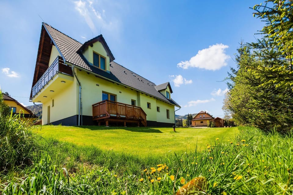 Property building, Garden