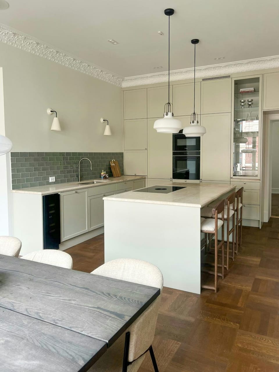Classic 1890s apartment building on Frogner Apartment in Oslo