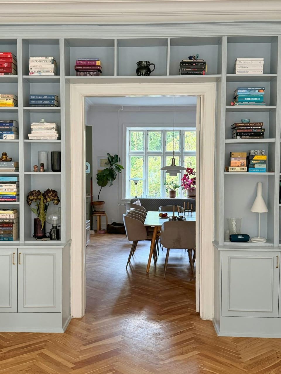 Historic flat from the 1850s in Frederiksberg Apartment in Frederiksberg